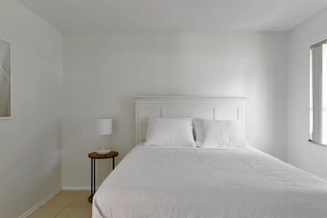 Foto del edificio - 580 Skinner Blvd