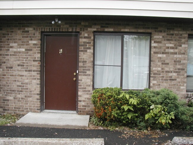 Foto del edificio - Stevensburgh Realty, LLC - 1228-02