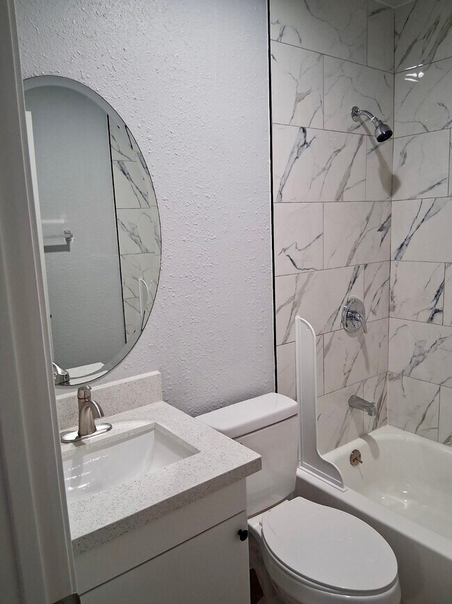 Foto del edificio - 5304 Arapahoe St