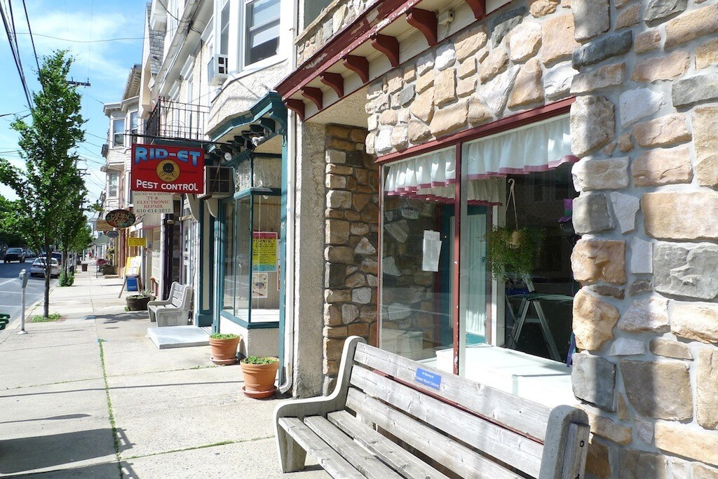Building Photo - 44 S Main St