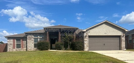 Building Photo - 7037 Season Dr