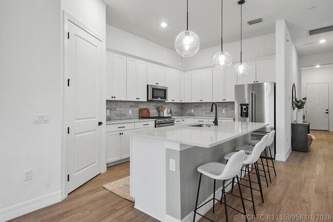 Building Photo - 10369 Northbrook Cir