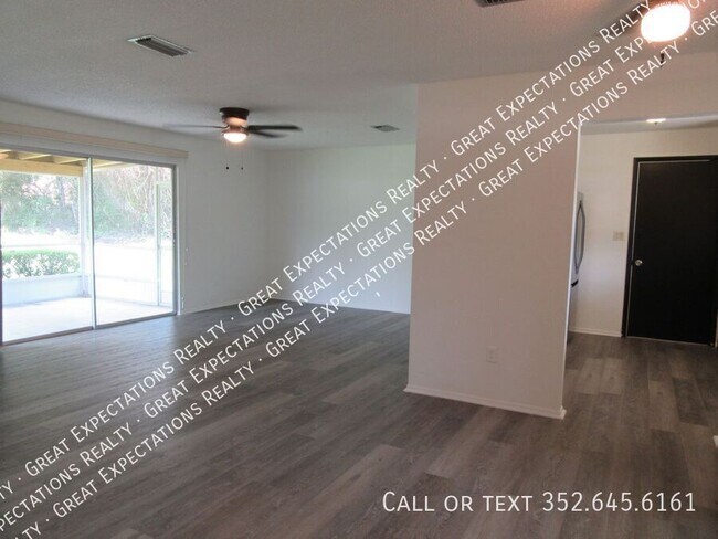 Foto del edificio - 3915 SW 139th St Rd