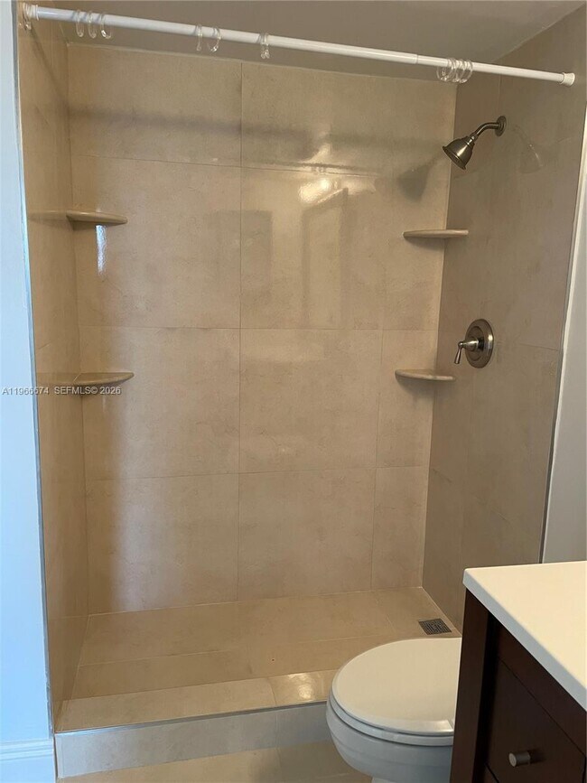 Foto del edificio - 1500 Bay Rd