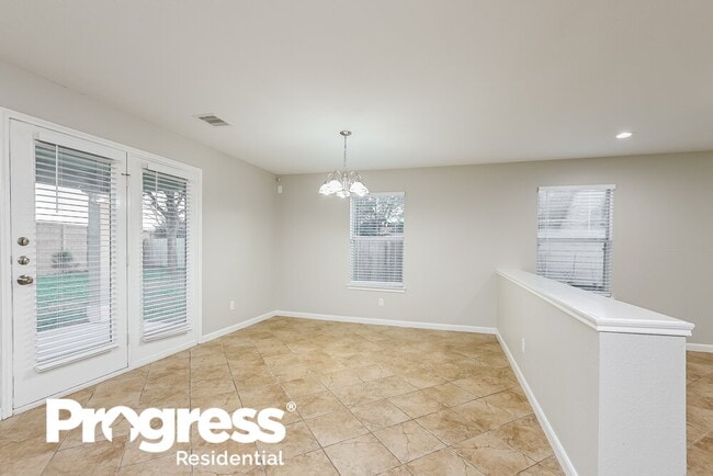 Foto del edificio - 7102 Cypress Prairie Dr