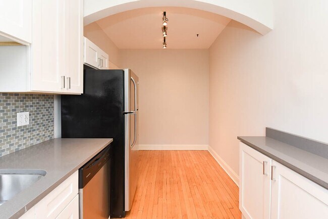 Foto del edificio - 2231 N Rockwell St