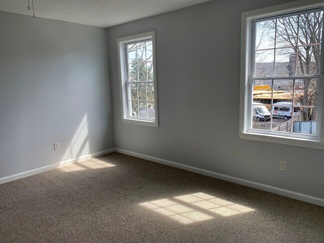 Foto del edificio - 170 Lawrence St