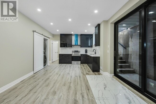 Building Photo - 7160 Justine Dr Ave