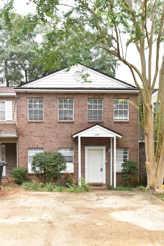 Primary Photo - 2397 Gregory Dr