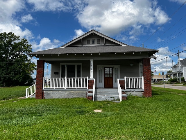 Foto principal - 1830 Leighton Ave