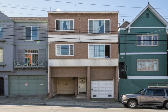 Foto del edificio - 185 Sickles Ave