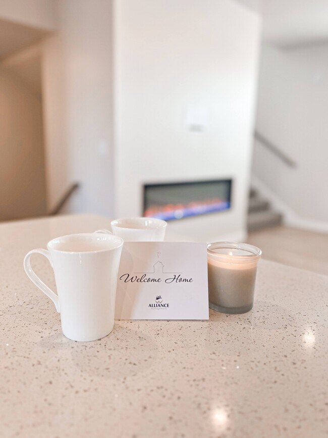 Foto del edificio - 1580 Main Townhomes