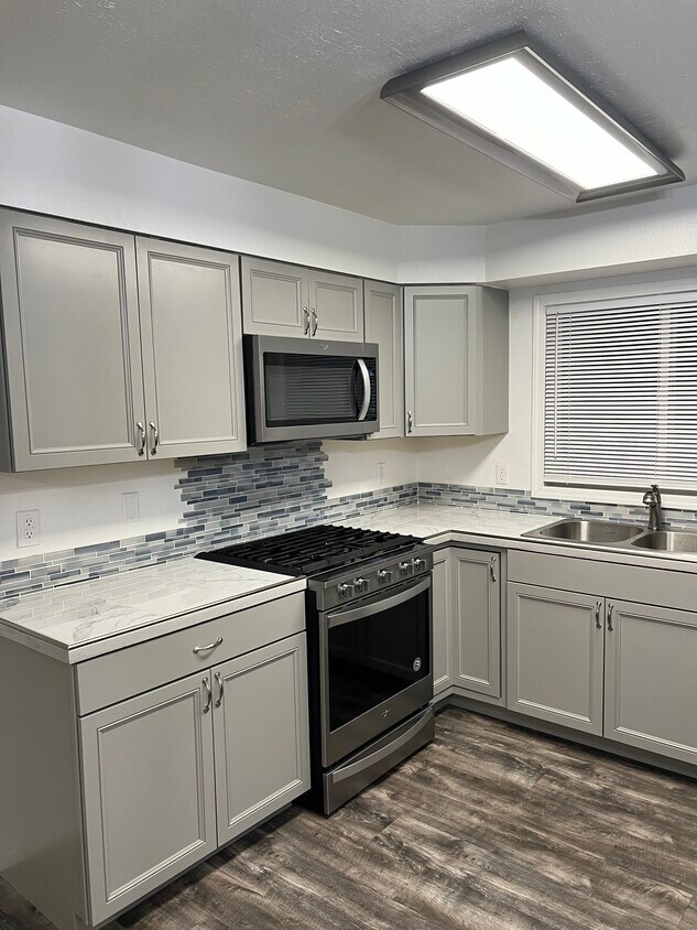 5865 E Bogard Rd Unit 1, Wasilla, AK 99654 Apartments in Wasilla, AK