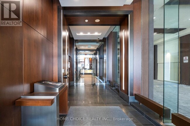 Photo du bâtiment - 1430 Yonge St