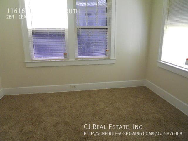 Foto del edificio - 11616 E 16th St