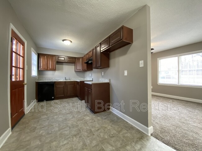 Building Photo - 1100 Creston Ave