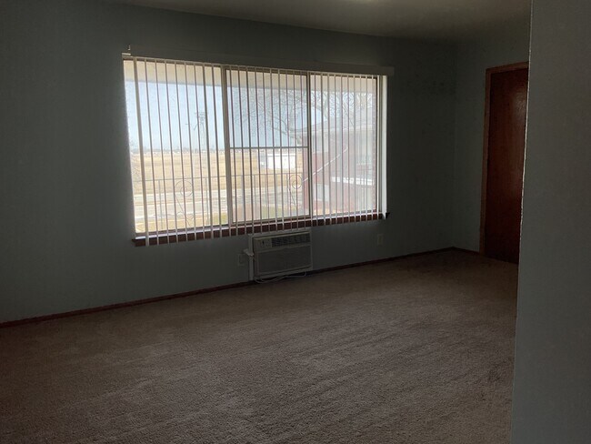 Foto del edificio - 9729 - 9739 W Hampton Ave