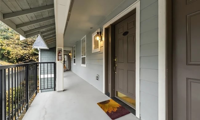 Building Photo - 19010 68th Ave NE