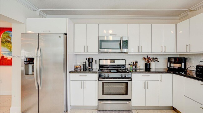 Foto del edificio - 9573 SW 57th St