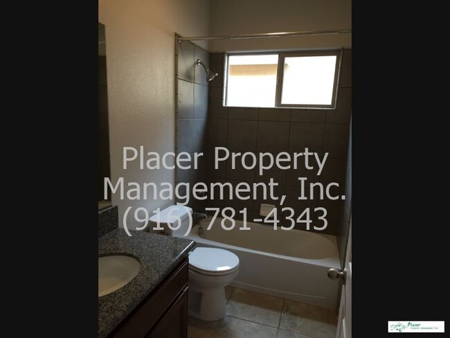 Building Photo - Avail Now! Gated Community 3 bedroom 2 bat...