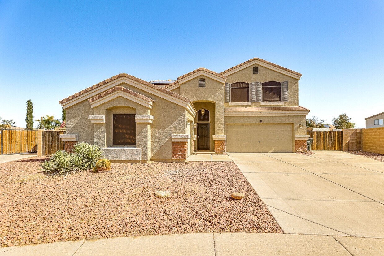 Foto principal - 3552 N Excalibur Pl
