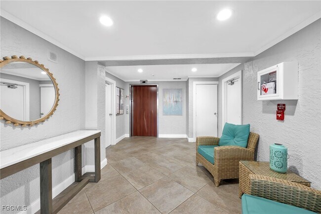 Foto del edificio - 2885 Palm Beach Blvd
