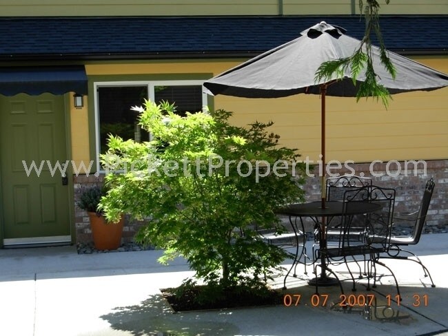 Building Photo - 4679 NW Walgren Dr