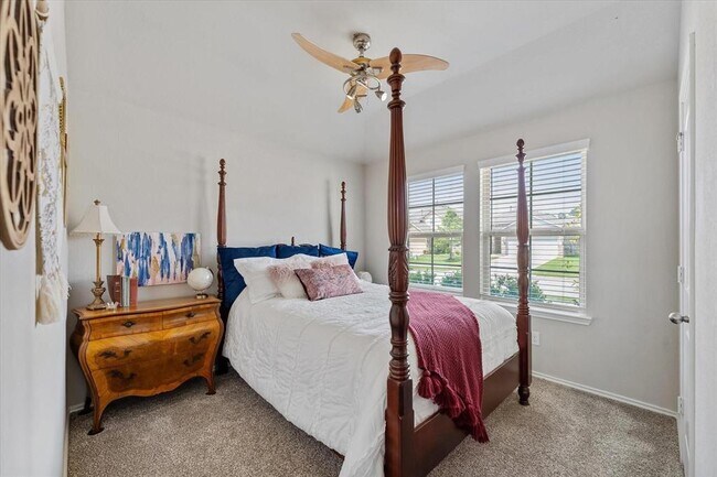 Foto del edificio - 11331 Dawn Beach Ln