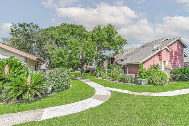 Foto del edificio - 12663 Wellington Park Dr
