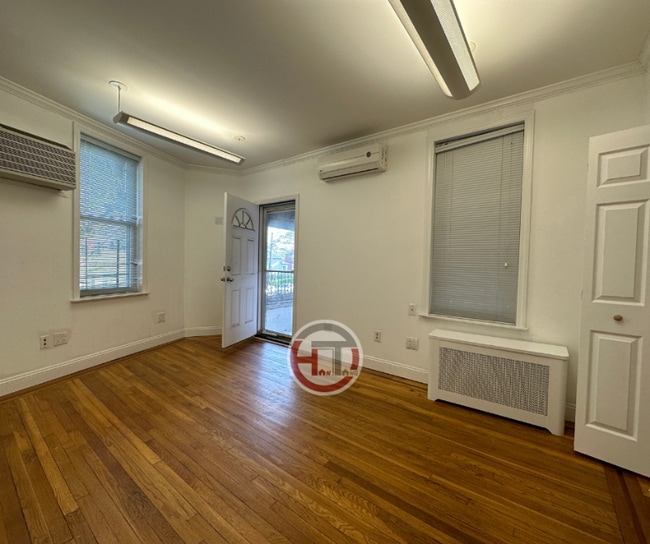 Building Photo - 2971 Coddington Ave