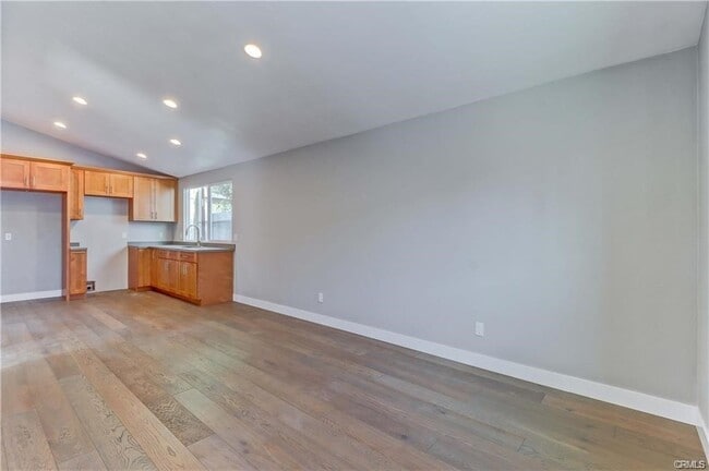 Foto del edificio - 409 Olive St