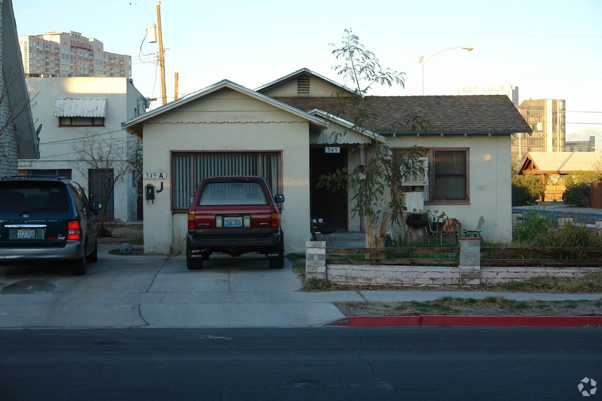 Foto del edificio - 343-345 N 10th St N