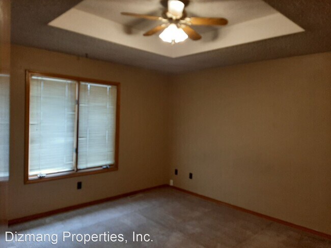Building Photo - 3 br, 2 bath House - 3749 W. Sylvania