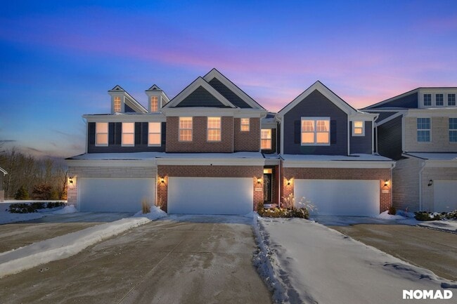 Foto del edificio - 5899 Whispering Springs Dr