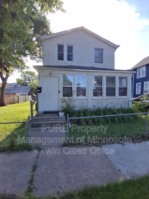 Primary Photo - 987 N Churchill St