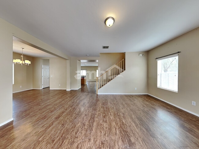 Foto del edificio - 6467 S Sunrise Valley Dr