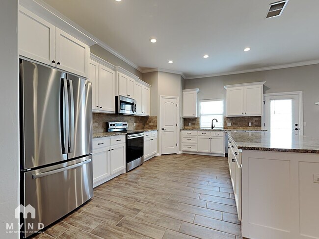 Building Photo - 13224 Brampton Way