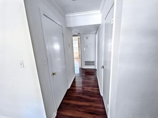 Foto del edificio - 2086 Montreat Cir