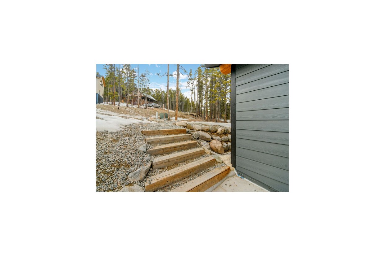 Primary Photo - New Construction! Great Views! Deck! 20 mi...