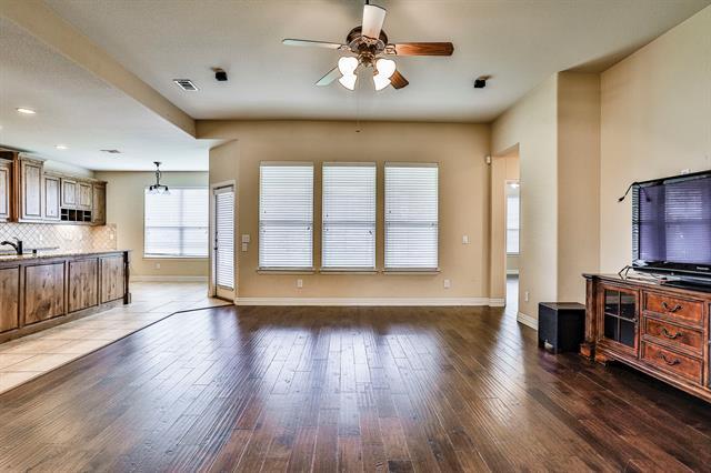 Building Photo - 223 Aspen Lane