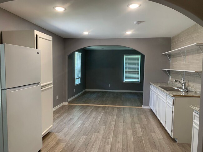 Foto del edificio - 1726 Sherman St