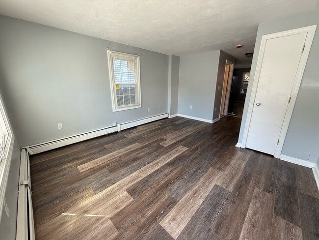 Living room - 16 Wisdom Ave