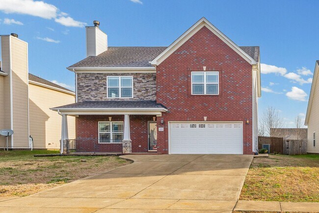 Foto del edificio - Pet Friendly Three Bedroom with Bonus!