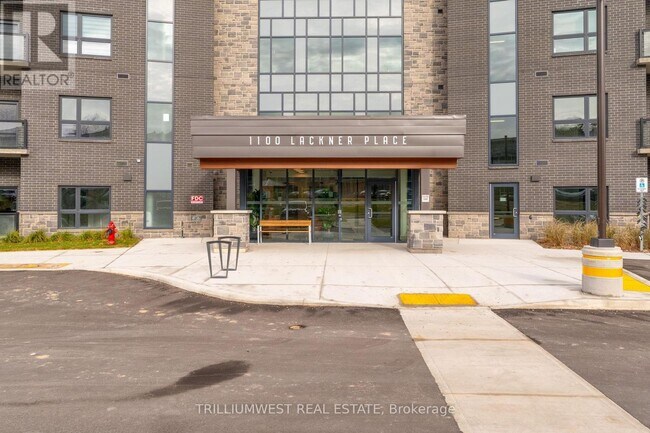 Building Photo - 1100 Lackner Pl