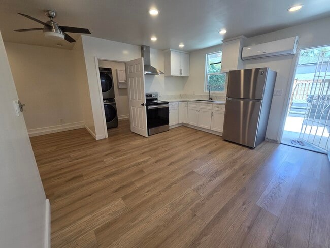 Open Layout - 10851 Barman Ave