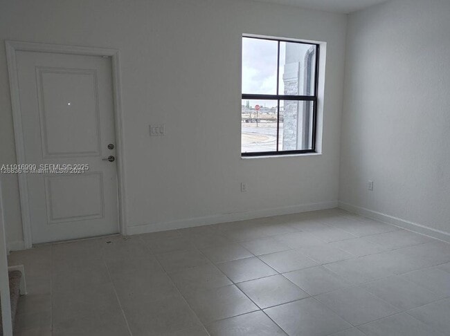 Foto del edificio - 28717 SW 132nd Pl