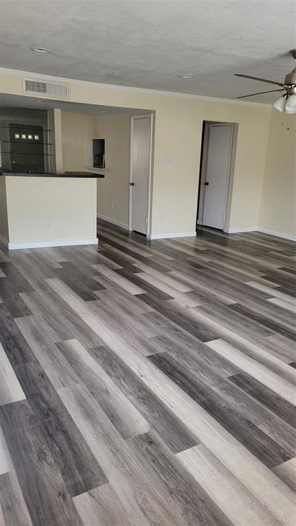 Foto del edificio - 8367 Nairn St