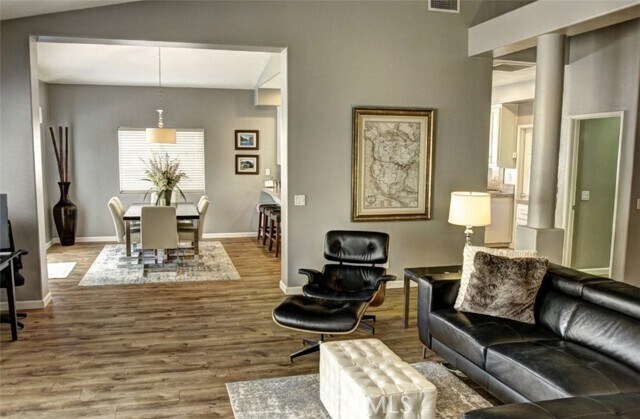 Building Photo - 45149 Coeur Dalene Dr