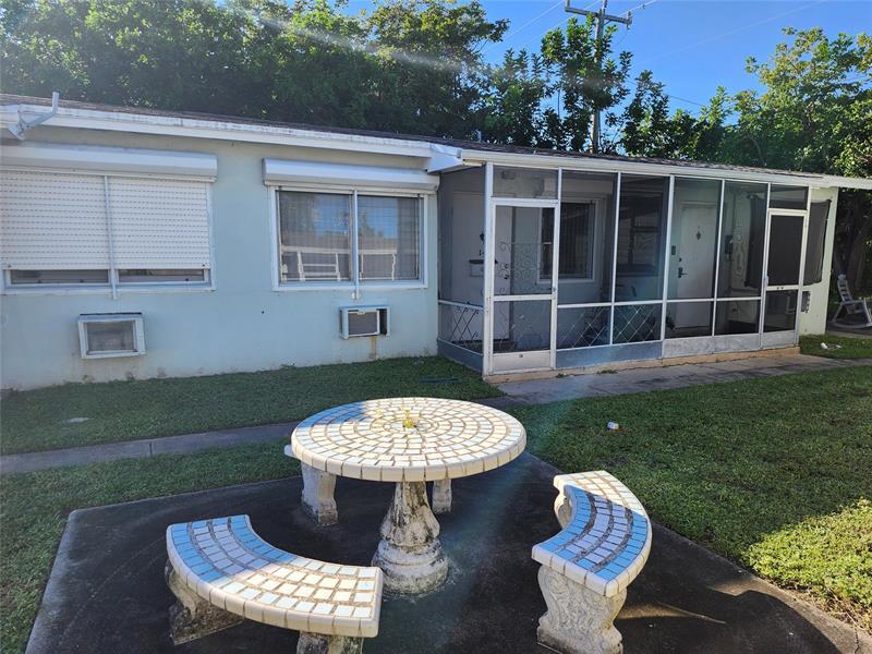 Foto principal - 2213 Lincoln St