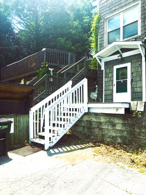 Building Photo - 106 Ruskin Dr